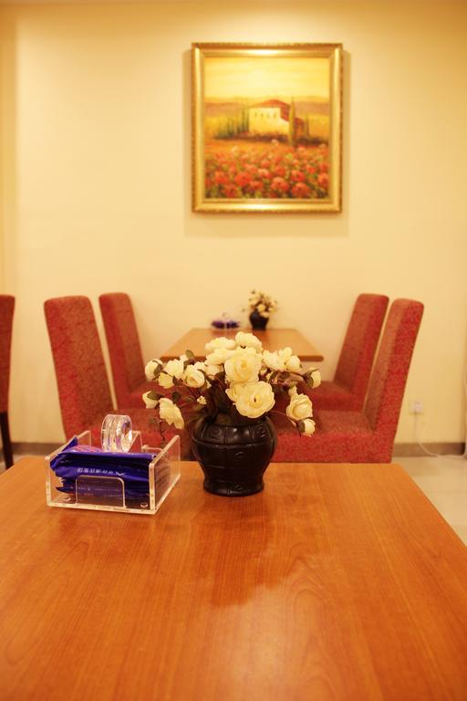 Hanting Express Shanghai Middle Sichuan Road Екстериор снимка
