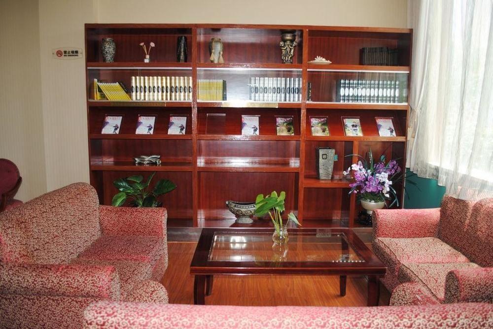Hanting Express Shanghai Middle Sichuan Road Екстериор снимка